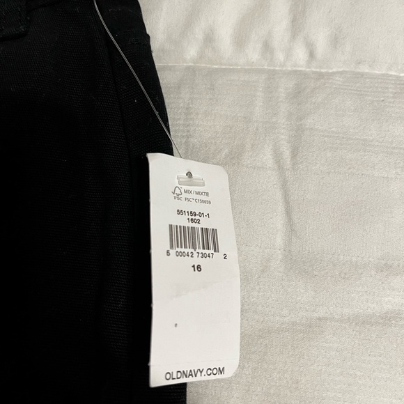 Black Woman’s Old Navy Wide- Leg Pants size 16 reg - Picture 2 of 5